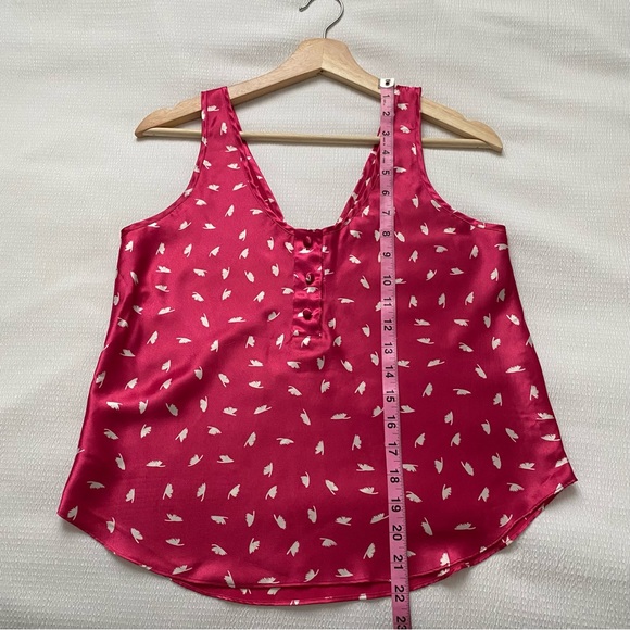 VS Vintage Satin Semi Cropped Henley Tank Top - Picture 3 of 7